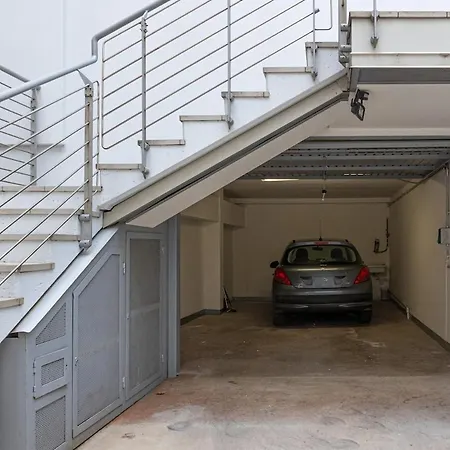 Mondrian L Bb * טריאסטה