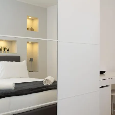 דירה Mondrian L Bb *